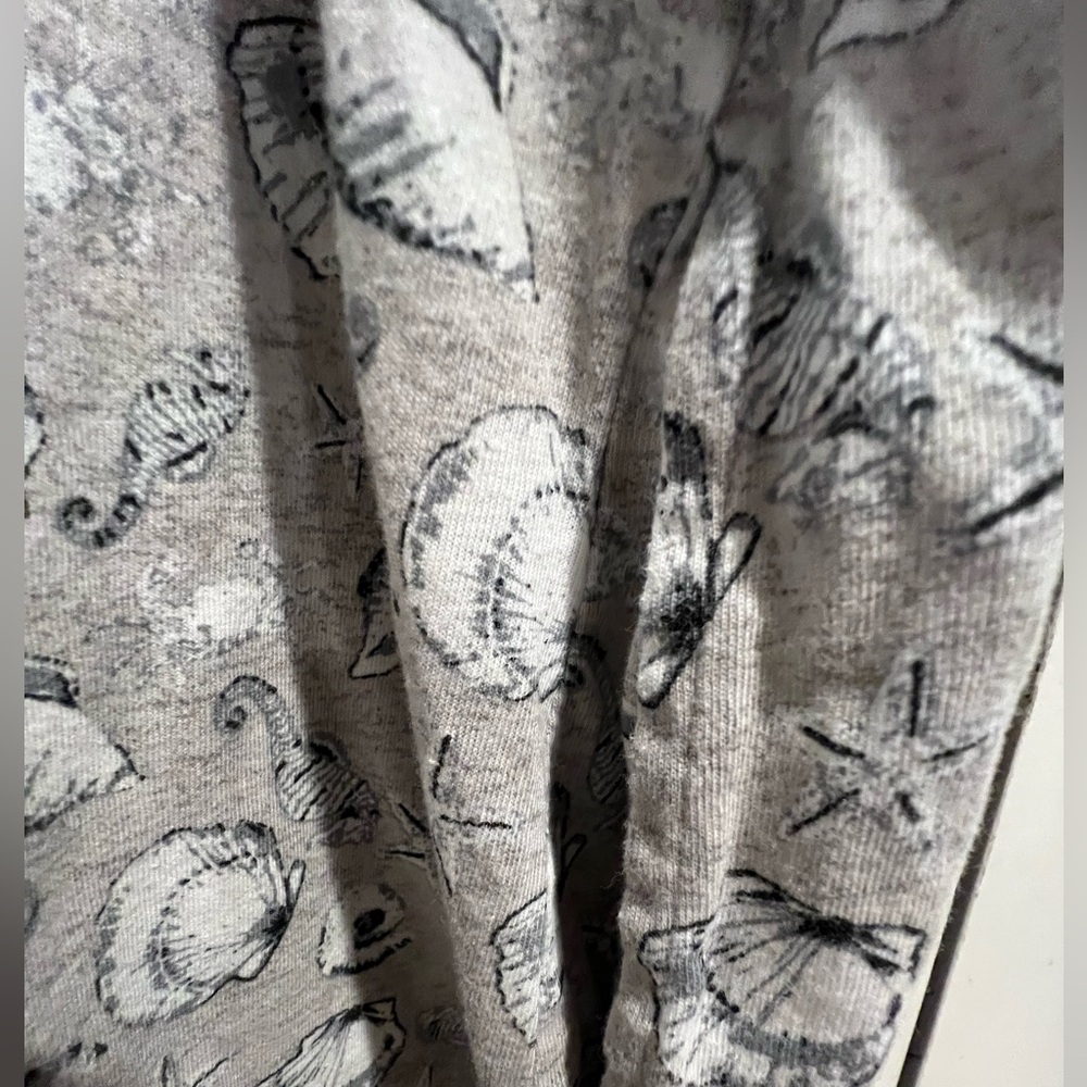 Sea Shell Robe - Gray Shell-Print Lightweight / Swimsuit CoverUp - Picture 7 of 8